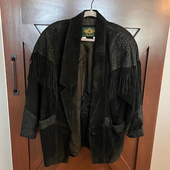 Vintage Leather Fringe Western Cowgirl Jacket - Picture 11 of 11